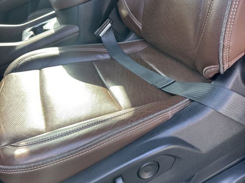 Used 2021 Chevrolet Tahoe High Country RWD image 14