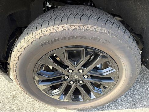 Used 2025 Ford F150 Lariat w/ Equipment Group 501A Mid image 11