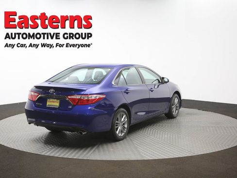 Used 2015 Toyota Camry SE image 39