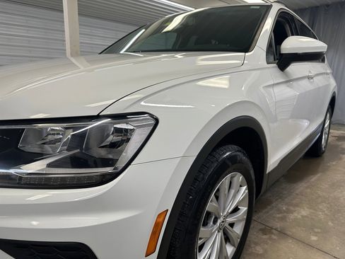 Used 2020 Volkswagen Tiguan S image 29