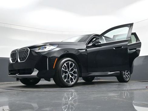 Used 2026 BMW X3 xDrive30 w/ Convenience Package image 38