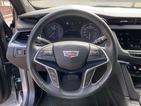 Used 2024 Cadillac XT5 Premium Luxury w/ Technology Package image 10