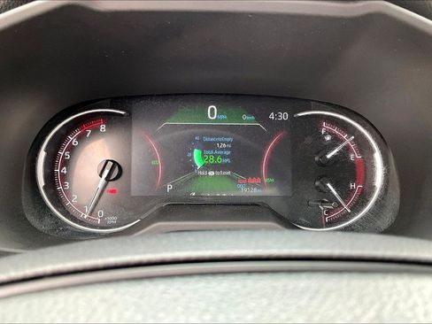 Used 2025 Toyota RAV4 XLE w/ Convenience Package image 12