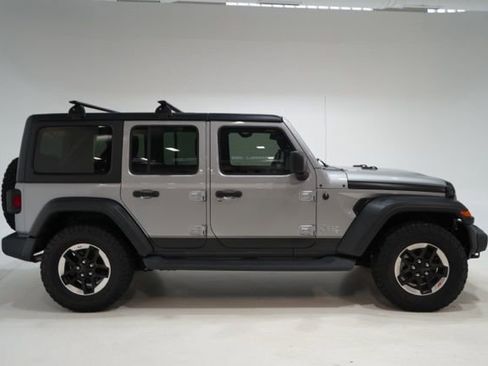 Used 2020 Jeep Wrangler Unlimited Sport S image 11