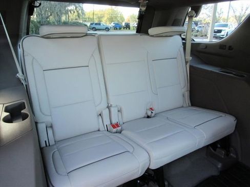 Used 2025 GMC Yukon Denali image 31