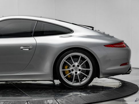 Used 2012 Porsche 911 Carrera S RWD image 8