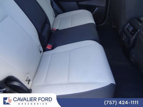 Used 2023 Honda CR-V EX image 10
