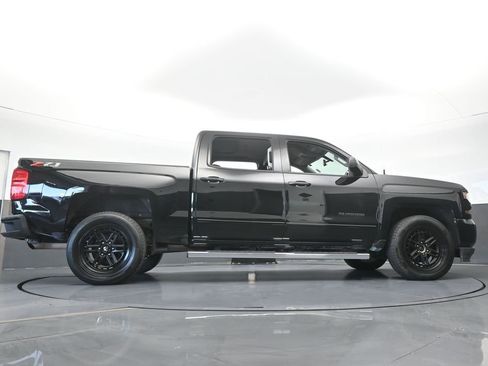 Used 2018 Chevrolet Silverado 1500 LT w/ All Star Edition AWD/4WD image 55