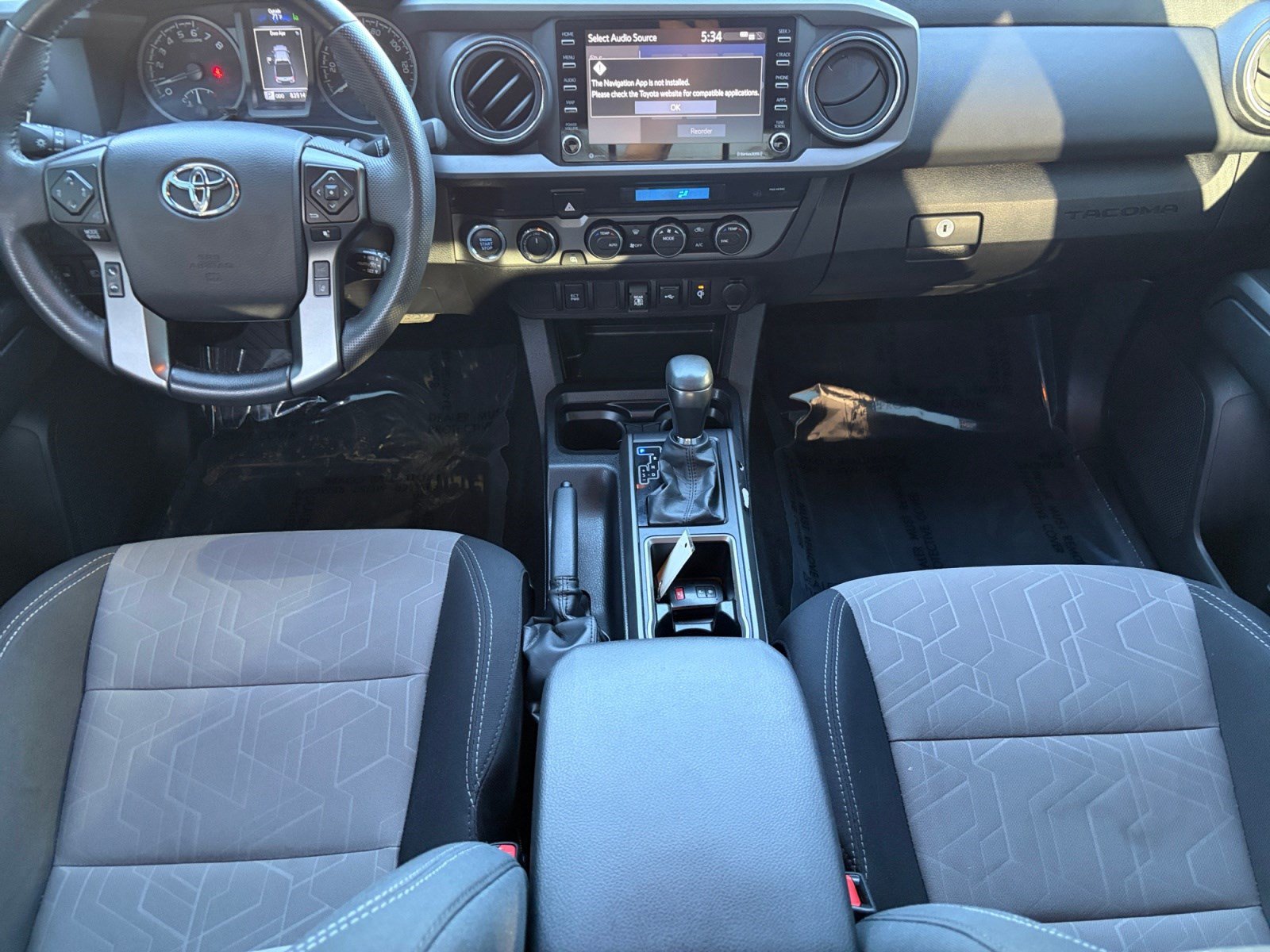 Certified 2023 Toyota Tacoma TRD Off-Road AWD/4WD image 24
