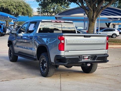 Used 2024 Chevrolet Silverado 1500 ZR2 w/ Technology Package image 3