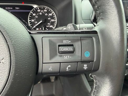 Used 2023 Nissan Rogue SV w/ SV Premium Package AWD/4WD image 14