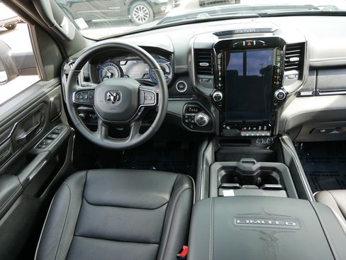 Used 2022 RAM 1500 Limited w/ Night Edition AWD/4WD image 9