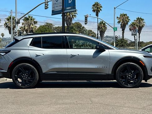 New 2025 Chevrolet Equinox EV RS image 3