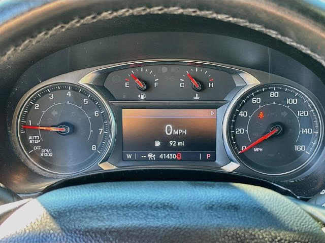 Used 2024 GMC Terrain SLT AWD/4WD image 12