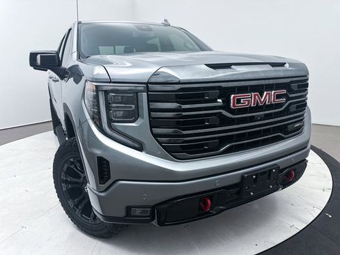 Used 2023 GMC Sierra 1500 AT4 w/ AT4 Preferred Package image 10
