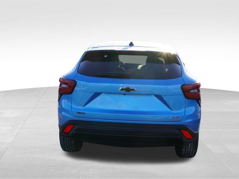 New 2026 Chevrolet Trax RS image 4