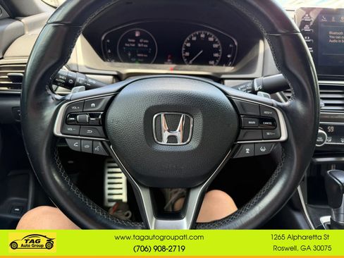 Used 2018 Honda Accord Sport image 9