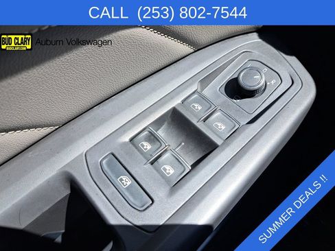 Used 2023 Volkswagen Atlas SEL Premium AWD/4WD image 26