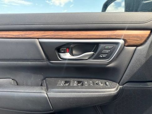 Used 2021 Honda CR-V Touring image 18