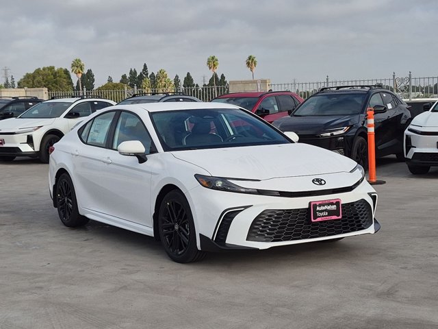 New 2026 Toyota Camry SE FWD image 7