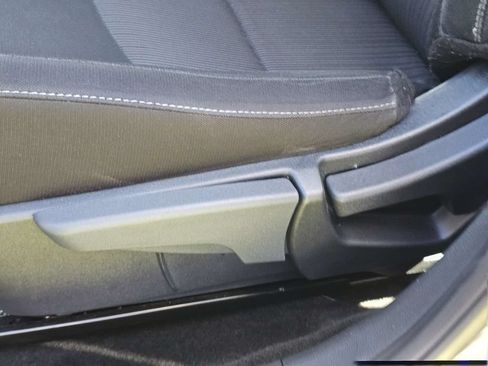 Used 2025 Nissan Sentra SV FWD image 19
