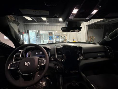 Used 2026 RAM 1500 Big Horn AWD/4WD image 16