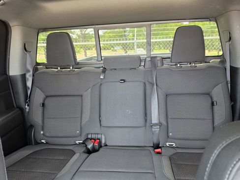 Used 2020 Chevrolet Silverado 1500 RST AWD/4WD image 14