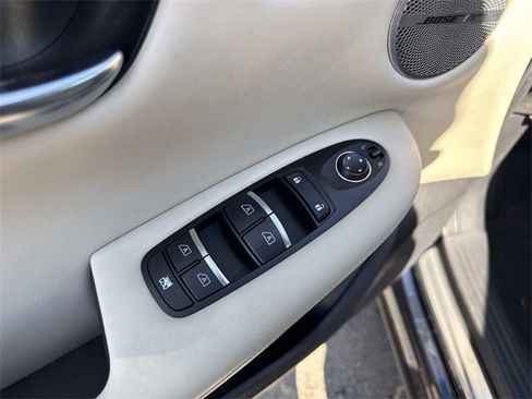 Used 2020 INFINITI QX50 Sensory w/ Proactive Package image 12