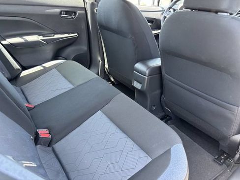Used 2025 Nissan Versa SV FWD image 12