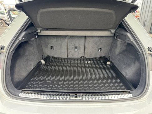 Used 2021 Audi Q3 2.0T Premium Plus w/ Premium Plus Package image 25
