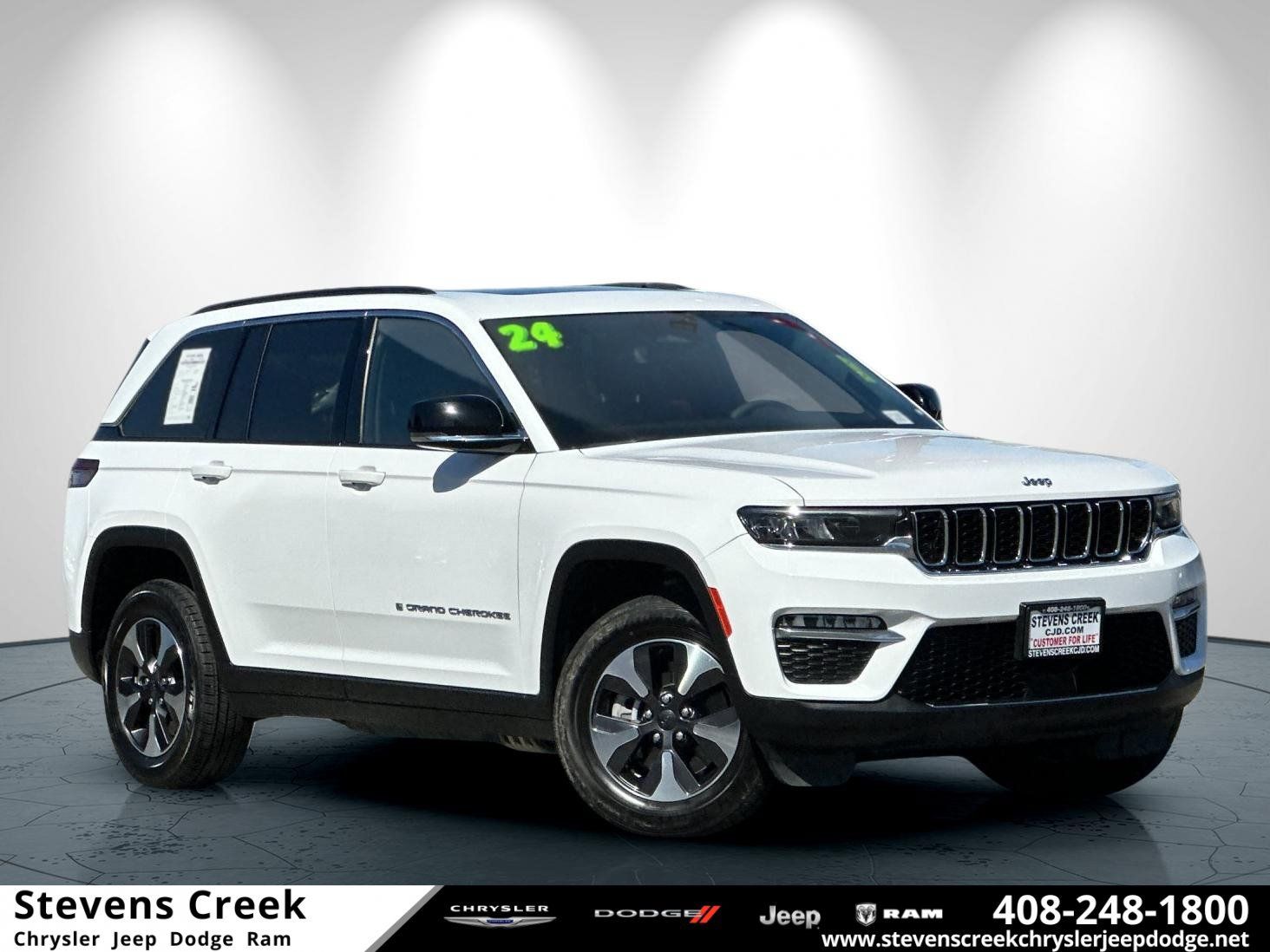 Used 2024 Jeep Grand Cherokee Limited 4xe AWD/4WD image 1