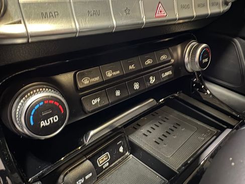 Used 2023 Kia Stinger GT-Line w/ Sun & Sound Package image 16