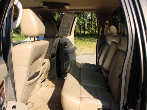 Used 2005 Ford F150 Lariat image 22