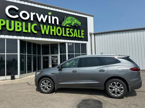Used 2021 Buick Enclave Avenir w/ Avenir Technology Package AWD/4WD image 4