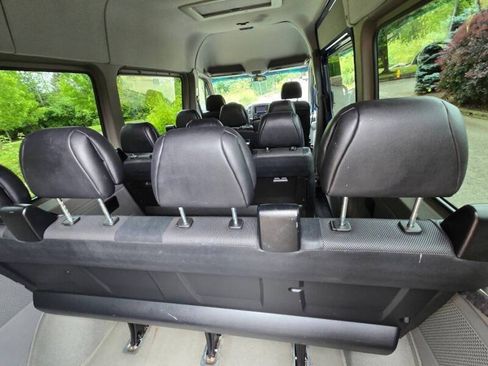 Used 2008 Dodge Sprinter 2500 w/ Accessory Group RWD image 19