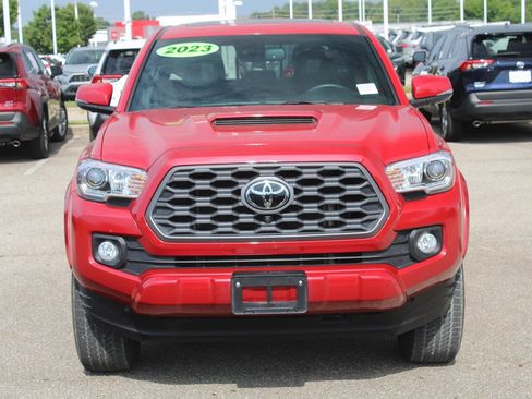 Used 2023 Toyota Tacoma TRD Sport image 26