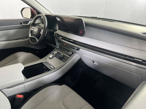 Used 2023 Hyundai Palisade SE image 28