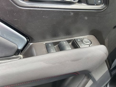 Used 2024 Chevrolet Colorado Z71 w/ Z71 Convenience Package 2 image 13