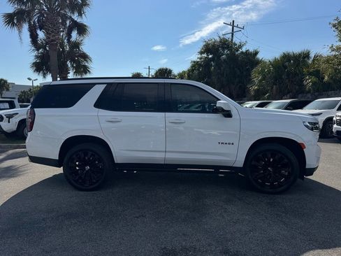 Used 2022 Chevrolet Tahoe RST w/ Sport Performance Package image 9