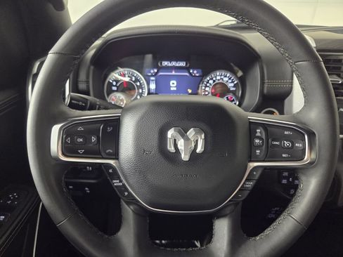 Used 2025 RAM 1500 Laramie AWD/4WD image 16