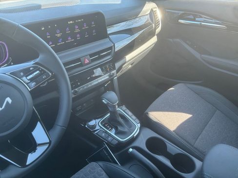 New 2026 Kia Seltos S AWD/4WD image 28