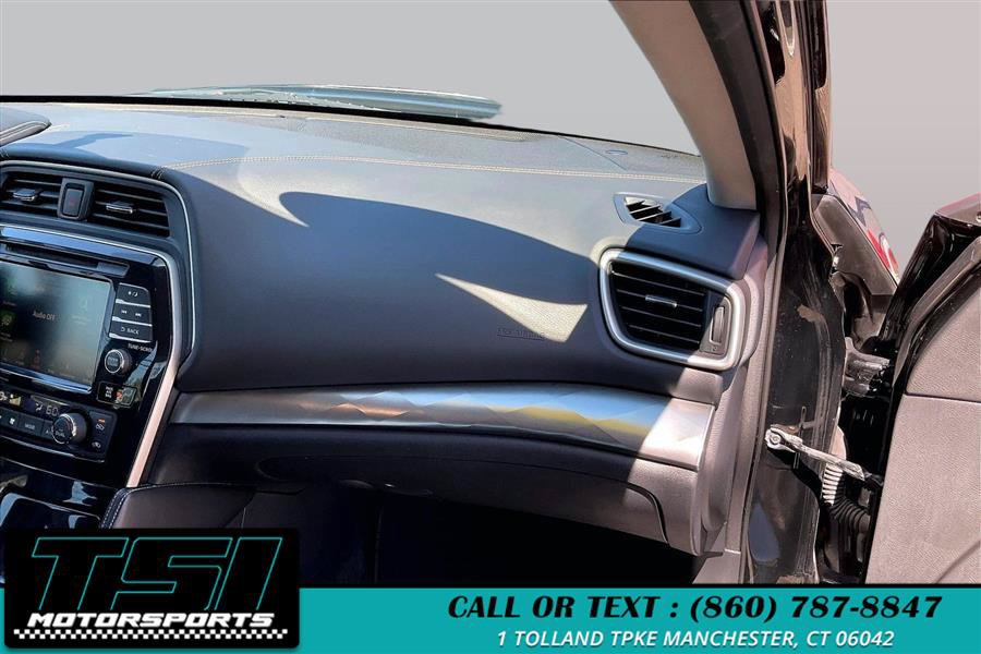 Used 2019 Nissan Maxima 3.5 SL w/ Floor Mat Group FWD image 17