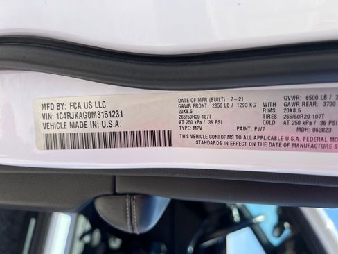 Used 2021 Jeep Grand Cherokee L Laredo AWD/4WD image 34