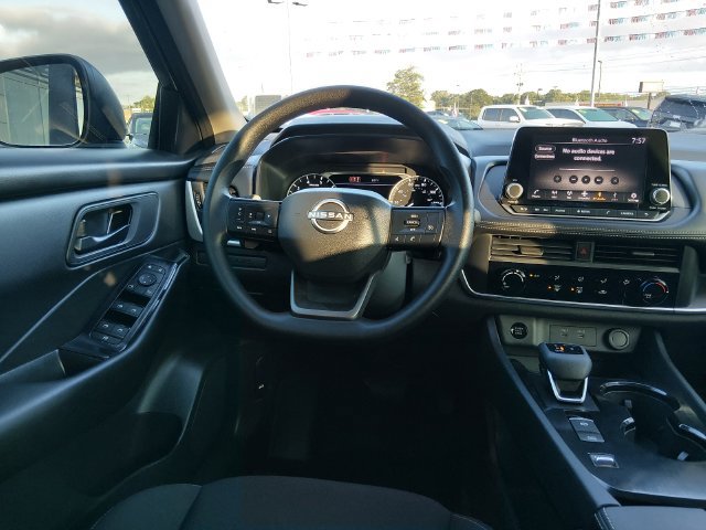 Certified 2026 Nissan Rogue S FWD image 10