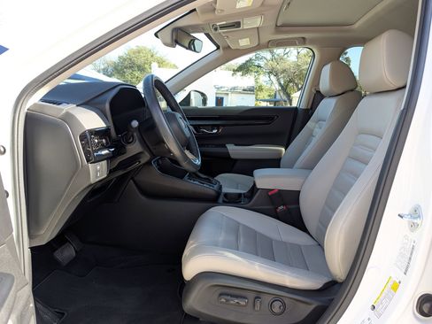 Used 2023 Honda CR-V EX-L image 10