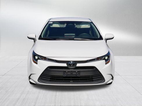Certified 2024 Toyota Corolla LE FWD image 2