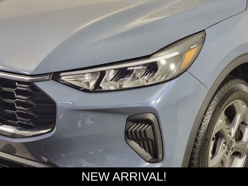 Used 2026 Ford Escape ST-Line image 9