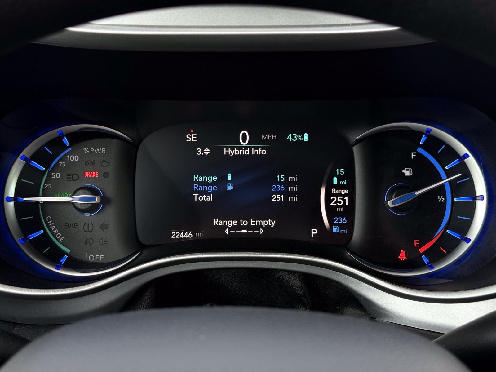 Used 2018 Chrysler Pacifica Touring Plus FWD image 36