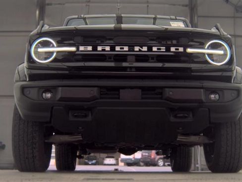 Used 2023 Ford Bronco Outer Banks AWD/4WD image 4