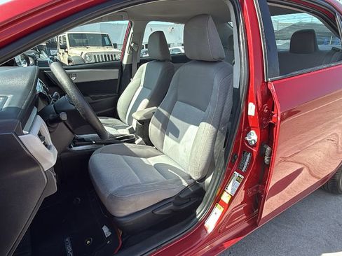 Used 2016 Toyota Corolla LE FWD image 22